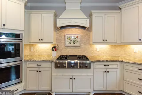 Kitchen - 179 Huckaby Rd, Brooks, GA 30205 photo 11 of 15
