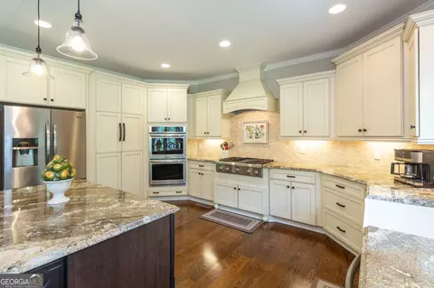 Kitchen - 179 Huckaby Rd, Brooks, GA 30205 photo 5 of 15