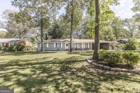 116 Tanglewood Dr, Warner Robins, GA 31093