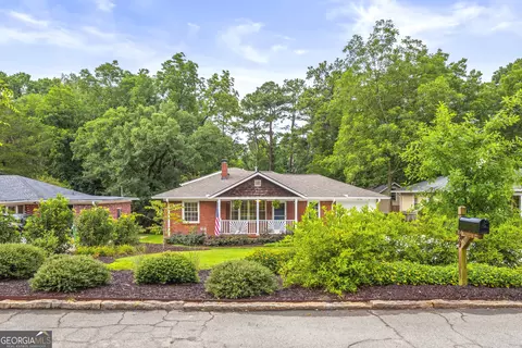 1939 Camellia Dr, Decatur, GA 30032