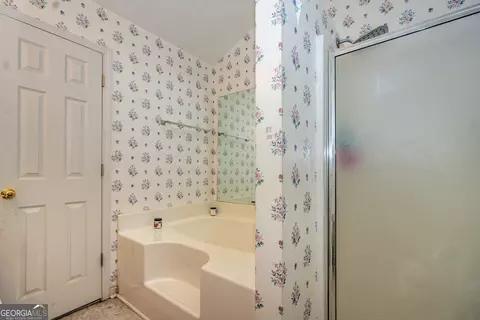131 Twelve Oaks Dr, Lagrange, GA 30241 photo 13
