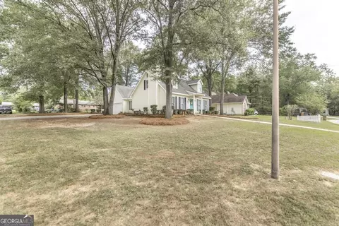 200 Shane Cir, Perry, GA 31069 photo 4
