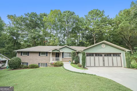 1626 Springbrook Dr, Decatur, GA 30033