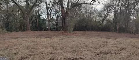 317 W College St, Jackson, GA 30233 photo 2