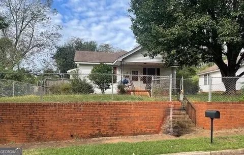 422 G St, Thomaston, GA 30286