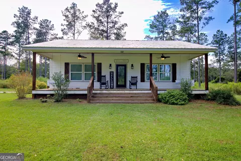 1387 Joyner Rd, Cairo, GA 39828