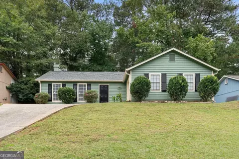 4667 Hairston Crossing Way, Stone Mountain, GA 30083