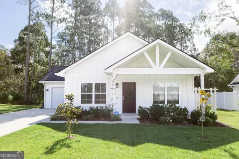 1630 Ashantilly Dr, Darien, GA 31305