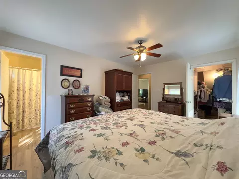 Bedroom - 98 Riverview Rd, Jackson, GA 30233 photo 1 of 5