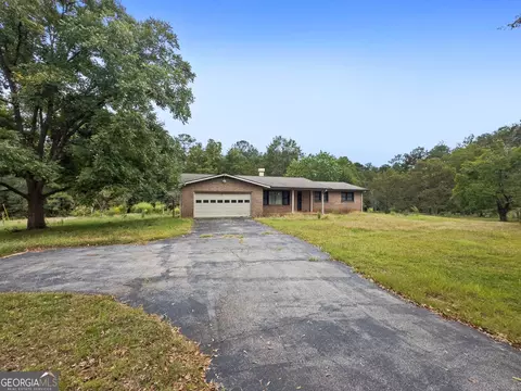 772 Crumbley Rd, Mcdonough, GA 30252