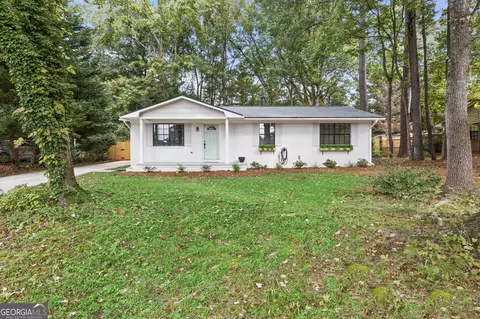 7 Brookfield Dr, Newnan, GA 30265