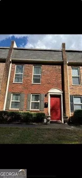 225 Winding River Dr #B, Atlanta, GA 30350