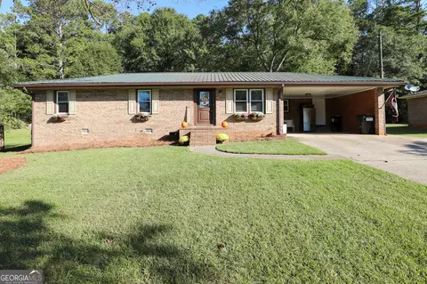 17 Windsor Rd, Newnan, GA 30263