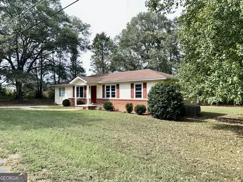 78 Wayne Cr, Hartwell, GA 30643