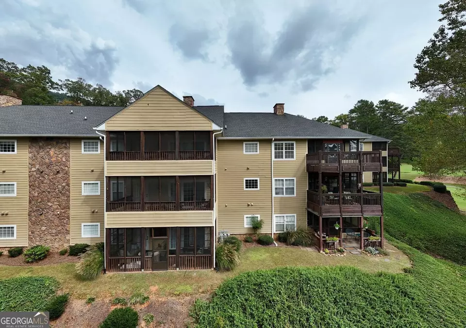 Exterior - 92 Gleneagle Ct #B301, Clayton, GA 30525 photo 2 of 7