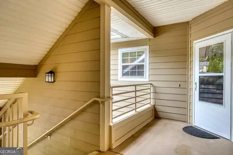 Entry Way - 92 Gleneagle Ct #B301, Clayton, GA 30525 photo 1 of 4