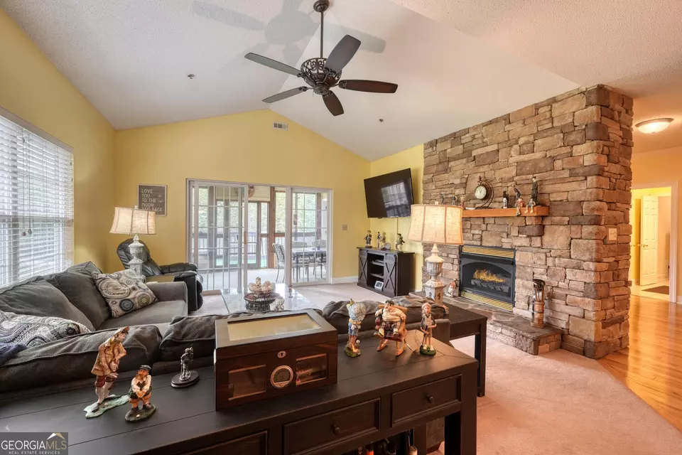 Other - 92 Gleneagle Ct #B301, Clayton, GA 30525 photo 6 of 15