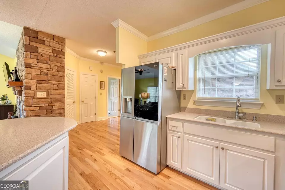 Kitchen - 92 Gleneagle Ct #B301, Clayton, GA 30525 photo 4 of 4