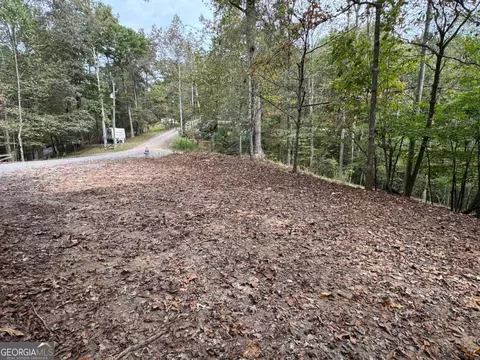 44 7th St #11, Ellijay, GA 30540