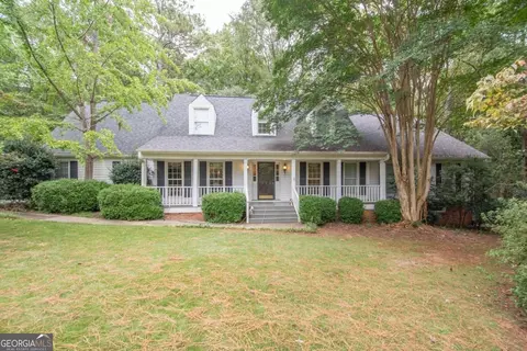 702 Camellia Dr, Lagrange, GA 30240