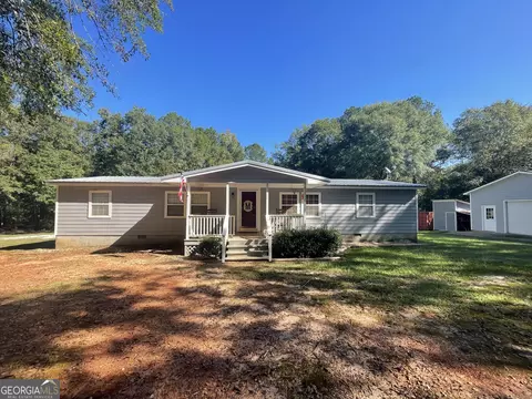 107 Mountain Laurel Dr, Pine Mountain, GA 31822