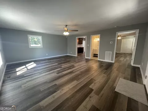 166 Mallory Dr, Lagrange, GA 30241 photo 9