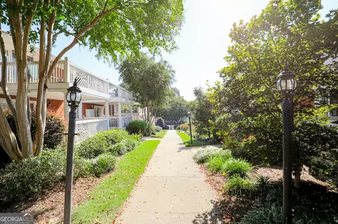 885 Briarcliff Rd NE #27, Atlanta, GA 30306