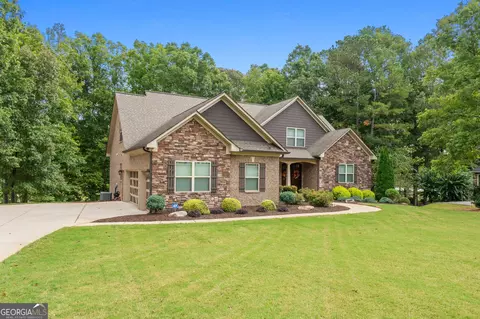 550 Milton Dr, Mcdonough, GA 30252