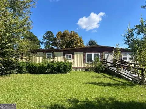 295 Pebble Hill Cir, Sylvester, GA 31791