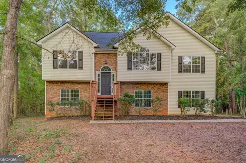 137 Williams Blf, Mcdonough, GA 30252
