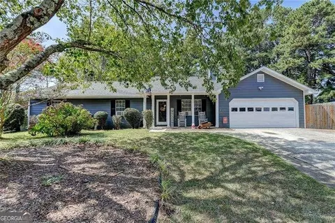 3105 Rock Pine Ct, Snellville, GA 30078