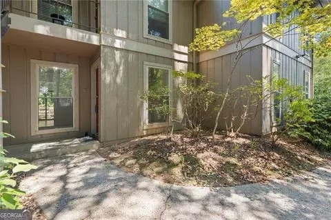 8740 Roswell Rd #6J, Atlanta, GA 30350