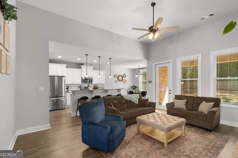 136 Silverside Dr, Perry, GA 31069 photo 4
