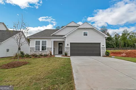 70 Pecan Ct, Hoschton, GA 30548