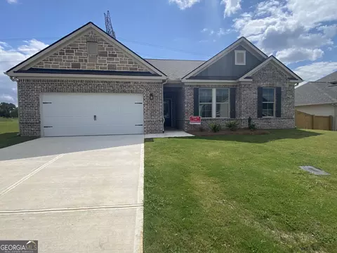 208 Davids Place Dr, Warner Robins, GA 31088