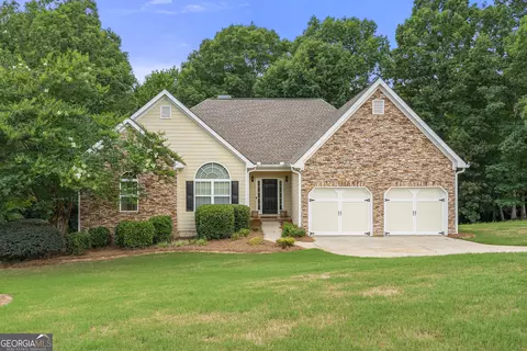 5945 Windsorcreek Dr, Douglasville, GA 30135
