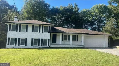 2409 Powers Ferry Dr SE, Marietta, GA 30067