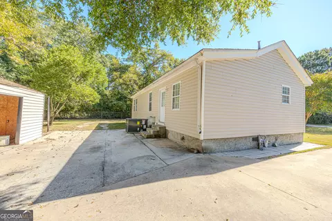 809 Highland Ave, Dublin, GA 31021 photo 11