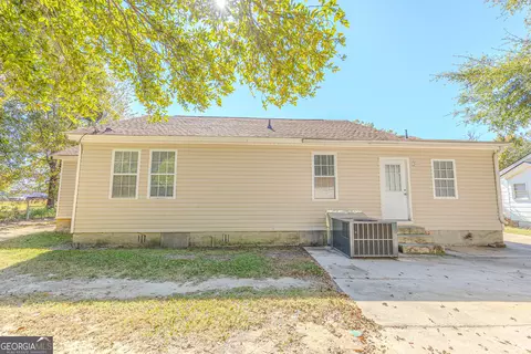 809 Highland Ave, Dublin, GA 31021 photo 17