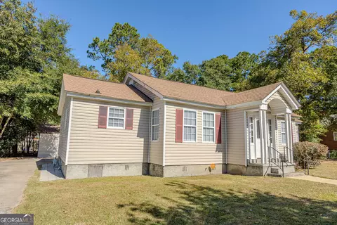 809 Highland Ave, Dublin, GA 31021 photo 5