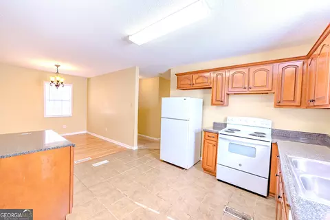 809 Highland Ave, Dublin, GA 31021 photo 53