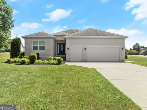 187 Towerview Cir, Mount Airy, GA 30563