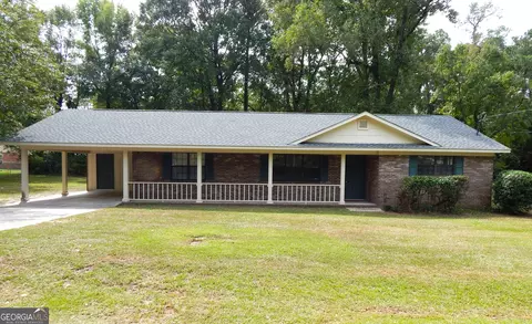 110 12 Wilburn Rd, Statesboro, GA 30458