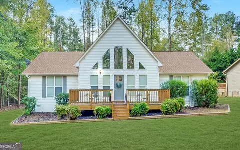 677 Estatohe Cir, Toccoa, GA 30577