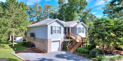 123 Entreken Rd, Cobb, GA 31735