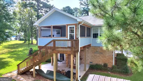 Exterior - 123 Entreken Rd, Cobb, GA 31735 photo 4 of 19