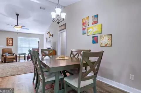 Dining - 123 Entreken Rd, Cobb, GA 31735 photo 3 of 3