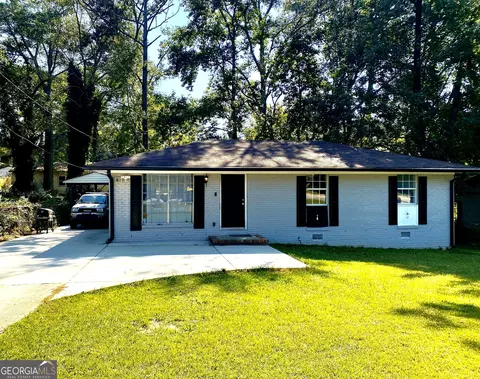 100 Belk Rd, Newnan, GA 30263