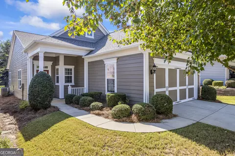 6323 Black Rock Ln, Hoschton, GA 30548