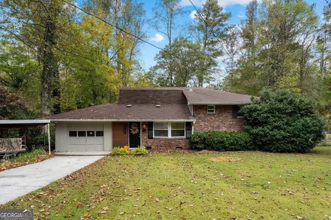 2962 Chestnut Grove Dr, Austell, GA 30106